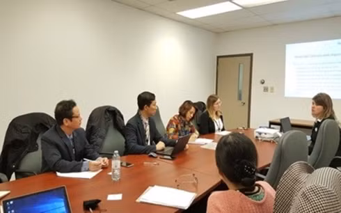 su dung hoa chat diet con trung ngay cang tang tai viet nam hinh 2