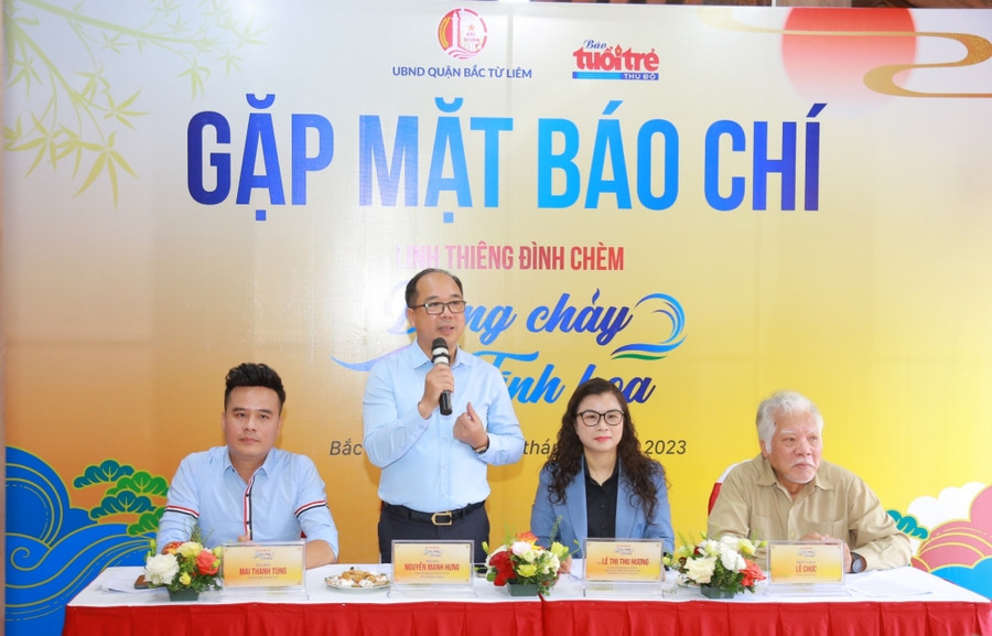 Nhà báo Nguyễn Mạnh Hưng - Tổng biên tập báo Tuổi trẻ Thủ đô, Phó Ban chỉ đạo chương trình.