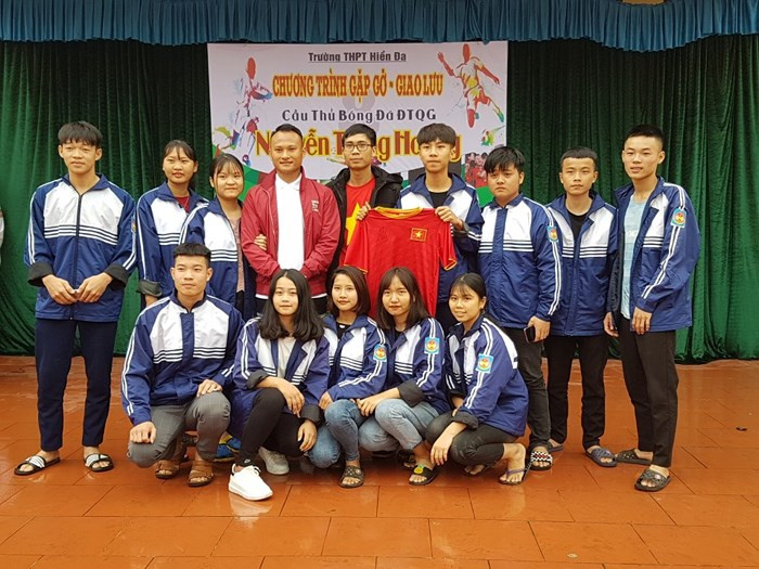 Trọng Hoàng gây “sốt” tại Phú Thọ ảnh 4 ảnh 4