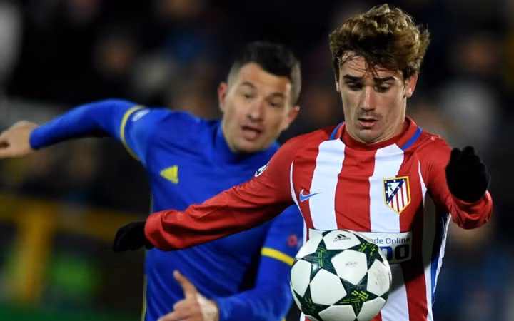 Ronaldo tụt xuống vị trí thứ 16 top 10 cầu thủ đắt giá nhất thế giới ảnh 5