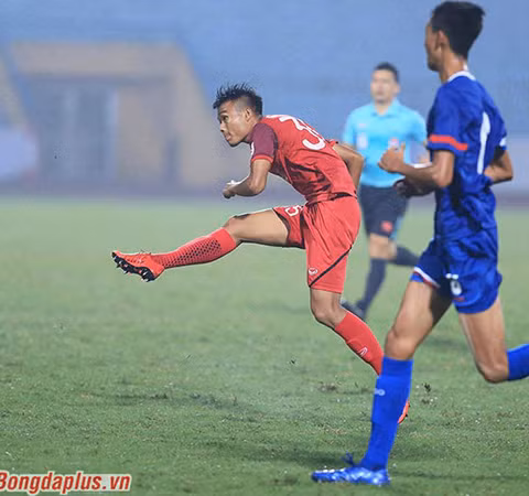 Tiền đạo Trần Đức Nam là một trong 5 cái tên sớm phải chia tay U23 Việt Nam