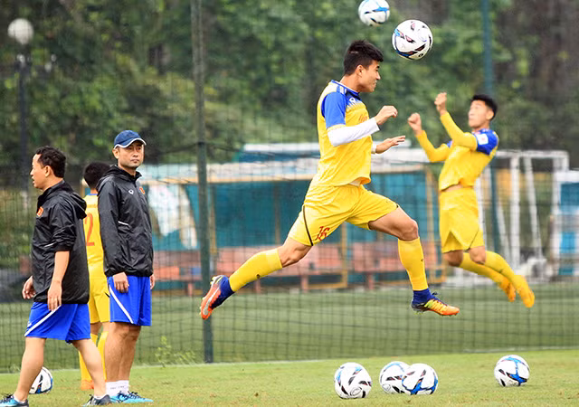 Thầy Park “nát óc” với bài toán nhân sự ở U23 Việt Nam ảnh 5