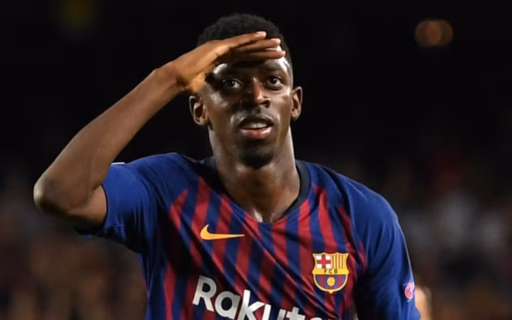 Ronaldo tụt xuống vị trí thứ 16 top 10 cầu thủ đắt giá nhất thế giới ảnh 2