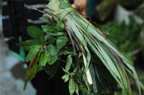 Rượu nếp, xôi chè... đắt hàng ngày Tết Đoan Ngọ ảnh 4