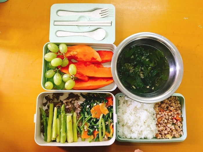 Cơm hộp mẹ chồng nấu cho con dâu mang đi làm khiến cô gái nào cũng phải ghen tỵ