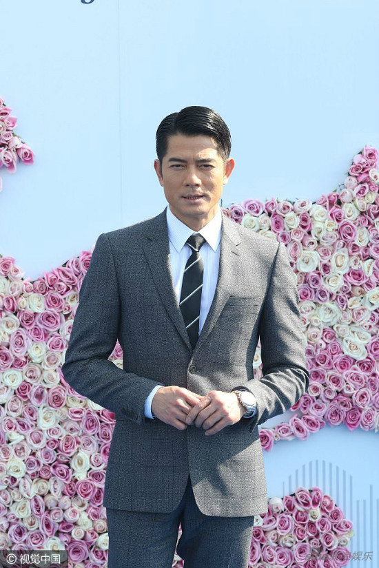 nua-thang-sau-cuoi-vo-quach-phu-thanh-da-lum-lum-bung-bau-1