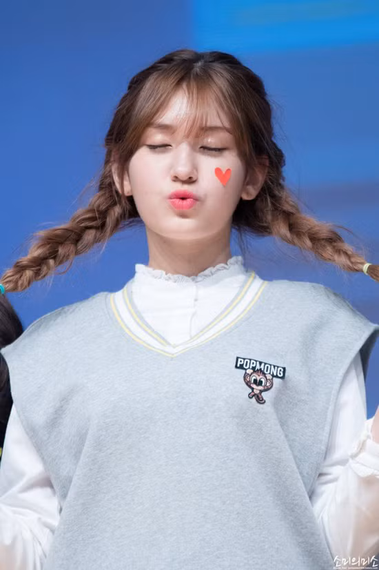 nu-than-somi-17-tuoi-sieu-dep-va-giau-sang-o-han-4