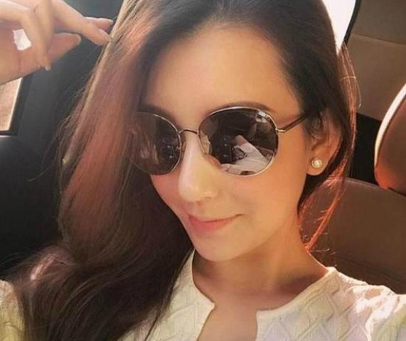 Nửa tháng sau cưới, vợ Quách Phú Thành đã lùm lùm bụng bầu