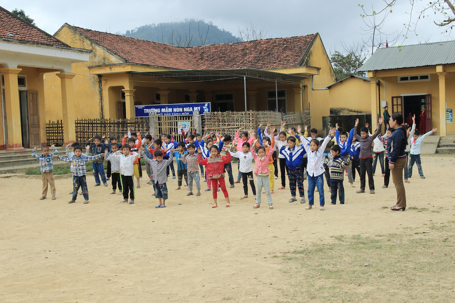 Những đứa trẻ Ơ Đu đến trường Những đứa trẻ Ơ Đu đến trường