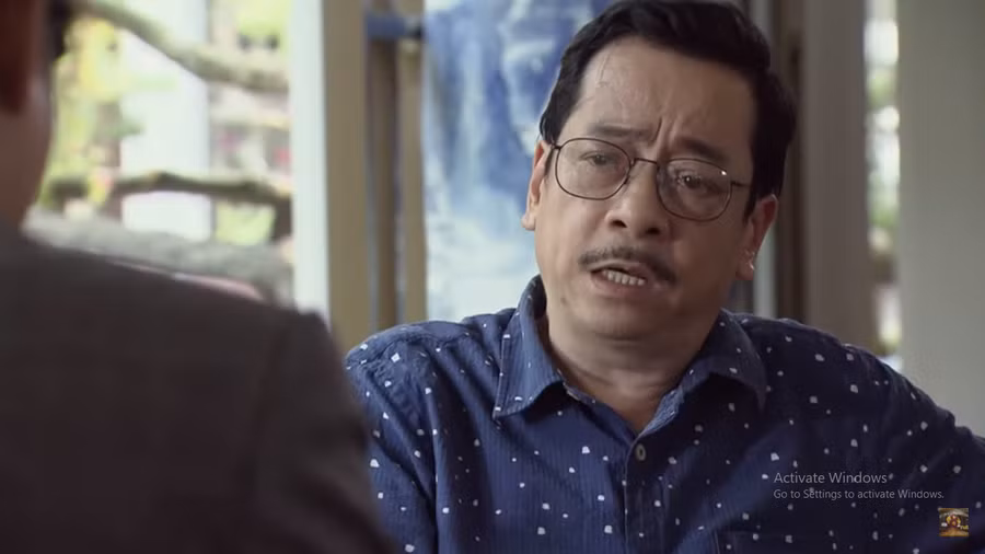 Ông Luật trò chuyện với Vũ