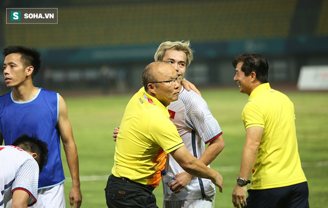 HLV Park Hang-seo từng thua trước HLV Akira Nishino HLV Park Hang-seo từng thua trước HLV Akira Nishino