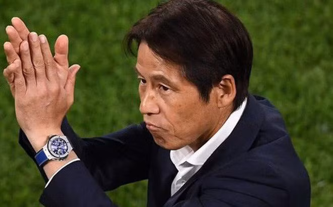 HLV người Nhật Bản về nước, chưa ký hợp đồng với ĐT Thái Lan vì điều khoản: “Phải vượt qua Việt Nam“