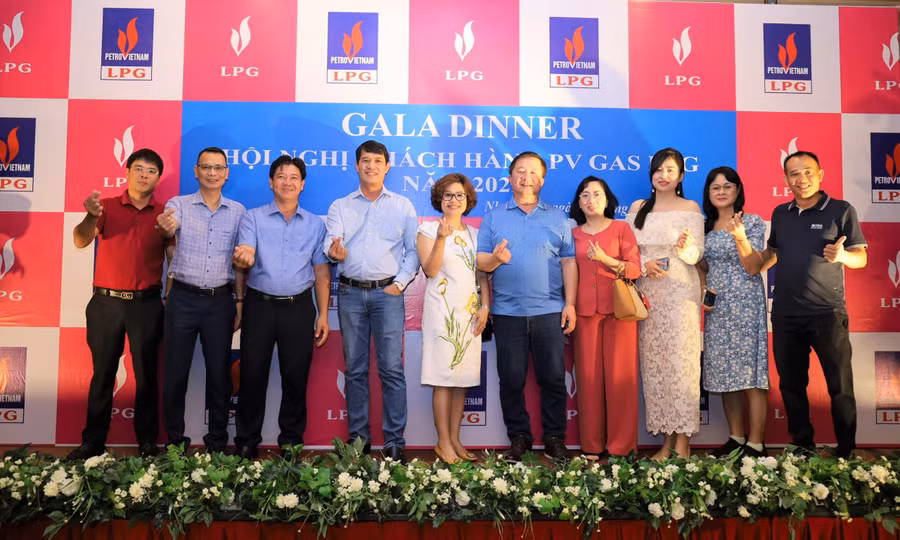 Đại biểu khách hàng tham dự đêm Hội nghị khách hàng PV GAS LPG