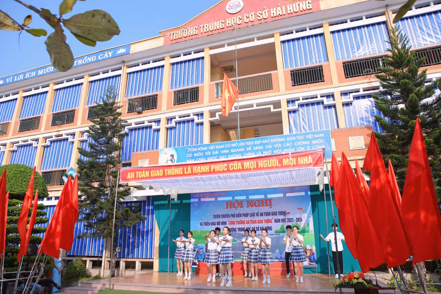 Trường THCS Hải Hưng hiện có gần 700 em học sinh.