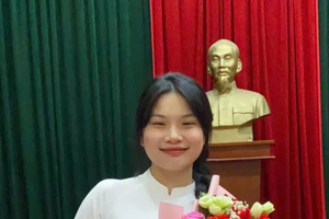 Triệu Thị Nương nhiều lần đạt được giải cao tại các cuộc thi với môn Lịch sử. Ảnh: NVCC