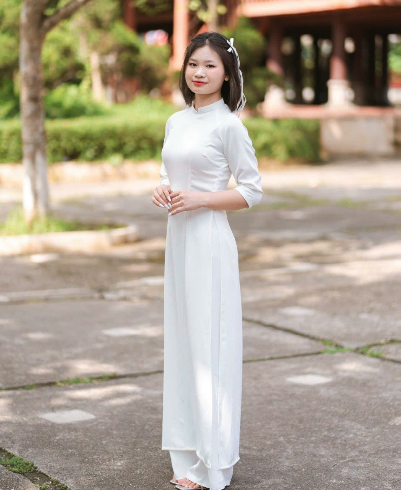 Trieu Mui Nai ہنوئی لاء یونیورسٹی میں ایک نیا طالب علم بن گیا. 4c139d5c76bdd0e389ac.jpg