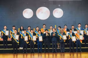 Trường Đại học Công nghệ Thông tin và Truyền thông là trường đại học duy nhất chiến thắng ở hai hạng mục giải thưởng Sao Khuê 2025.