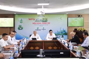 Tọa đàm là dịp để cơ quan quản lý, doanh nghiệp và chuyên gia cùng nhìn lại kết quả bước đầu sau một tháng triển khai xăng E10 trên toàn quốc.