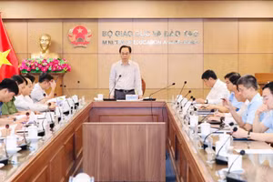 Bộ trưởng Hoàng Minh Sơn chủ trì Hội nghị.