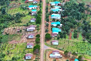 Các xã vùng biên giới Quảng Trực, Thuận An sẵn sàng cho lễ khởi công xây Trường phổ thông nội trú liên cấp.