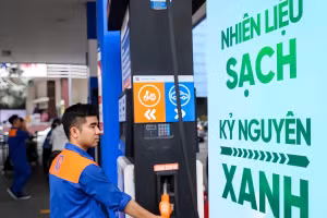 Xăng sinh học E10 đang được xem là bước đi mới trong lộ trình chuyển đổi năng lượng tại Việt Nam.