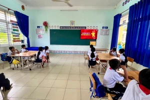 Học sinh Trường Tiểu học Mỹ Thạnh trong một giờ học.