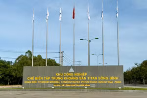 Khu công nghiệp chế biến sâu titan lớn nhất cả nước hiện nay nằm trên địa bàn xã Lương Sơn.