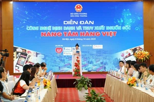 Diễn đàn quy tụ các cơ quan quản lý, hiệp hội và doanh nghiệp, nhằm tìm lời giải cho bài toán minh bạch thị trường trong kỷ nguyên số.