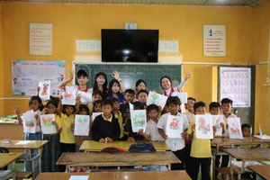 Nhiều hoạt động ý nghĩa trong chương trình “Nắng Xuân trên Bon Jun Juh”.