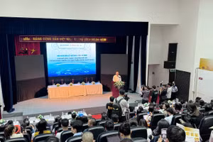 Quang cảnh hội nghị.