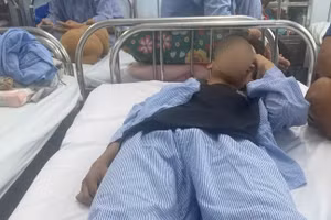 N.H.P được theo dõi sức khỏe tại Bệnh viện đa khoa Bình Thuận.