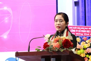 TS Lê Thị Thanh Xuân, Giám đốc Sở GD&ĐT Đắk Lắk, ứng viên đại biểu Quốc hội khóa XVI. (Ảnh: TT)