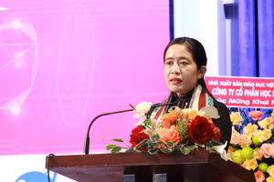 TS Lê Thị Thanh Xuân, Giám đốc Sở GD&ĐT Đắk Lắk, ứng viên đại biểu Quốc hội khóa XVI. (Ảnh: TT)