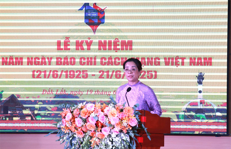 Bà Huỳnh Thị Chiến Hòa – Phó Bí thư Thường trực Tỉnh ủy, Chủ tịch HĐND tỉnh phát biểu. (Ảnh: Thành Tâm). img-6939.jpg