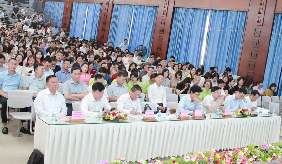 Các đại biểu dự Hội nghị. (Ảnh: Thành Tâm) 1-db-1.jpg