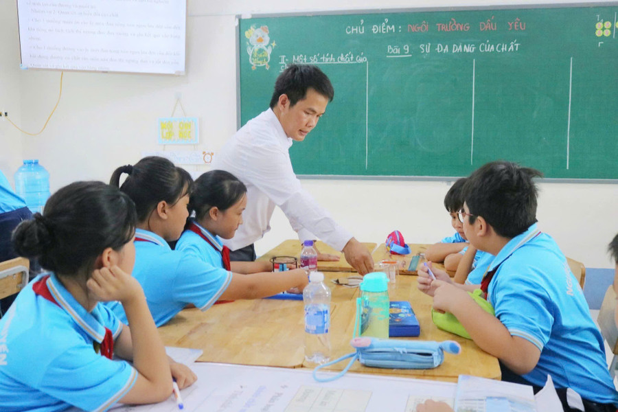 Các tiết học ở Trường Nguyễn Khuyến luôn được thầy cô đầu tư chỉn chu, giúp học sinh phát huy năng lực, sở trường của bản thân. 1000034203.jpg