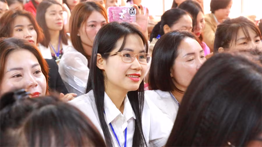 Giáo viên tại TP Buôn Ma Thuột tham dự thi dạy giỏi tỉnh Đắk Lắk. (Ảnh: TT)