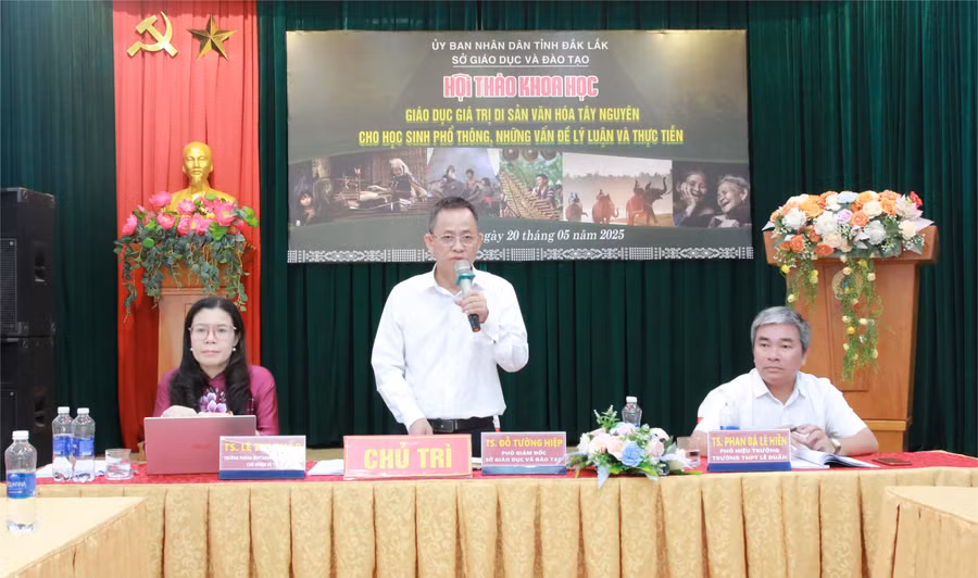 Chủ trì Hội thảo. (Ảnh: Thành Tâm)