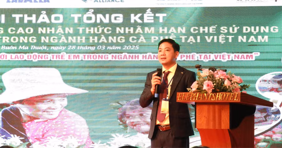 Ông Nguyễn Thanh Tâm báo cáo tại Hội thảo. (Ảnh: TT)