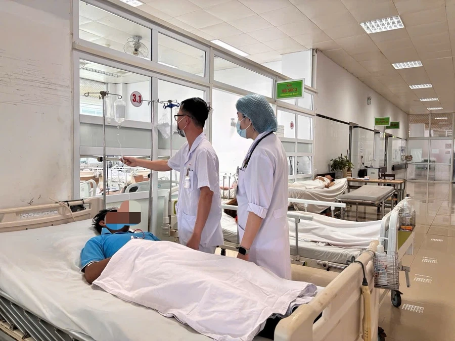 Một trường hợp ngộ độc do ăn nấm rừng. (Ảnh: TT)