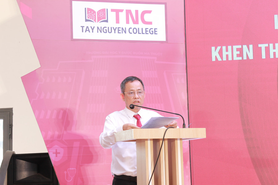 TS Đỗ Tường Hiệp – Phó Giám đốc Sở GD&ĐT Đắk Lắk phát biểu. (Ảnh: Thành Tâm) 3.jpg