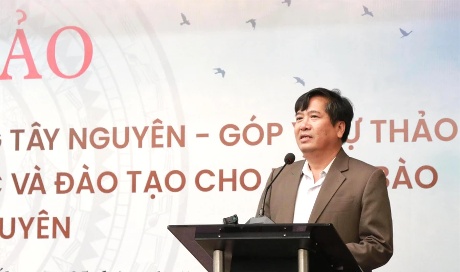 Ông Trần Bá Công - Phó Giám đốc Sở GD&ĐT Gia Lai. (Ảnh: Thành Tâm)