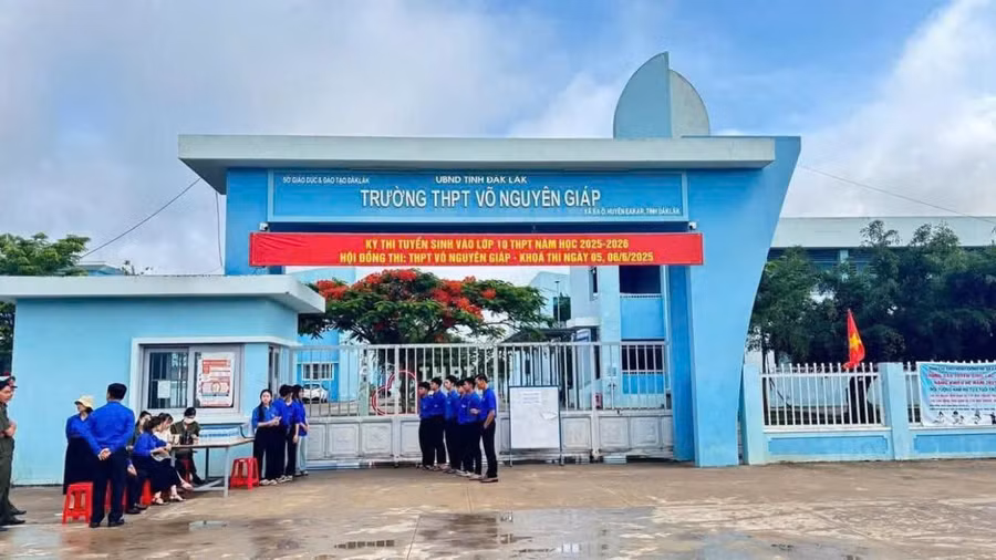 Trường THPT Võ Nguyên Giáp, tỉnh Đắk Lắk.