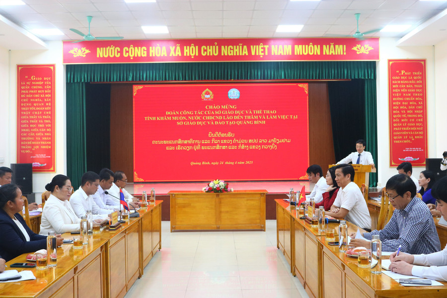 Ngành Giáo dục của hai tỉnh Quảng Bình và Khăm Muồn đã gặt hái được nhiều kết quả tích cực.