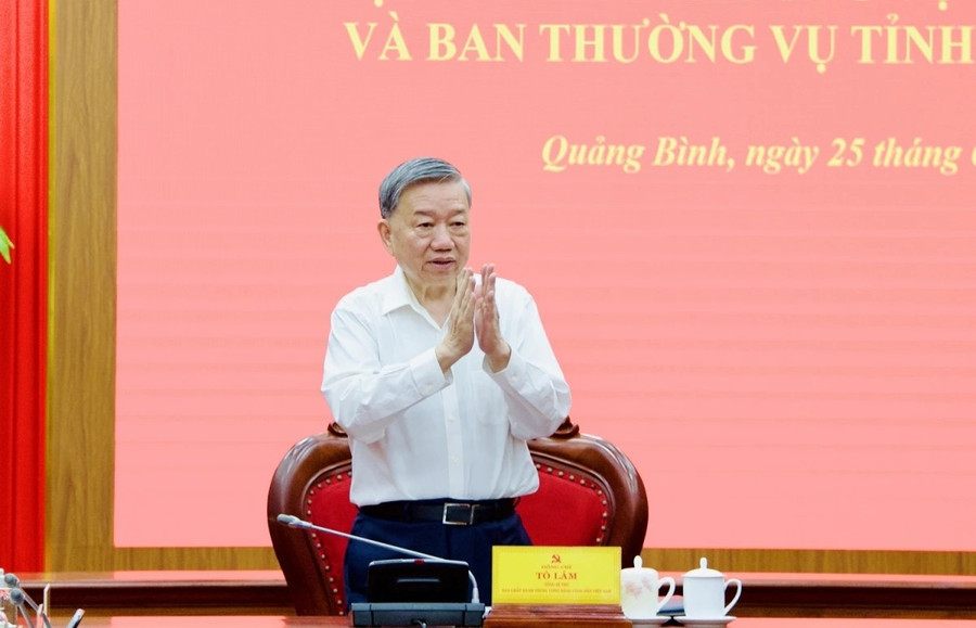 Tổng Bí thư Tô Lâm chủ trì buổi làm việc. 2.jpg