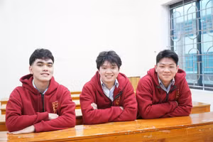 3 nam sinh Trần Nhật Nam, Nguyễn Phước Hải Khánh, Nguyễn Quang Minh. Ảnh: Hồ Lài