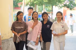 Nghệ An công bố điểm thi tuyển sinh vào lớp 10 và thi THPT chuyên Phan Bội Châu năm 2025. Ảnh: Hồ Lài