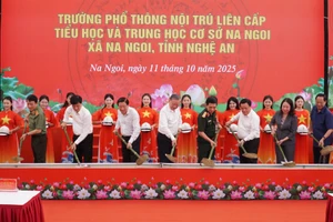 Tổng Bí thư Tô Lâm đã dự lễ khởi công xây dựng Trường Phổ thông nội trú liên cấp Tiểu học và THCS Na Ngoi, xã Na Ngoi, Nghệ An. Ảnh: Hồ Lài