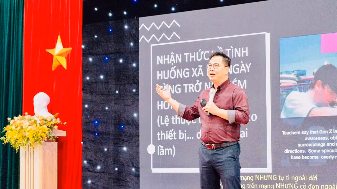 PGS.TS Trần Thành Nam chia sẻ liên quan đến sử dụng mạng xã hội ở người trẻ.