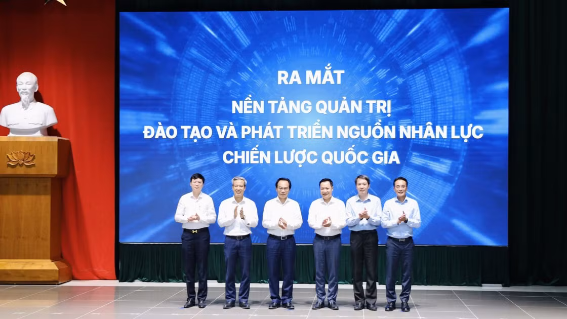 Bộ trưởng Hoàng Minh Sơn: Nhân lực STEM là nền tảng làm chủ công nghệ chiến lược